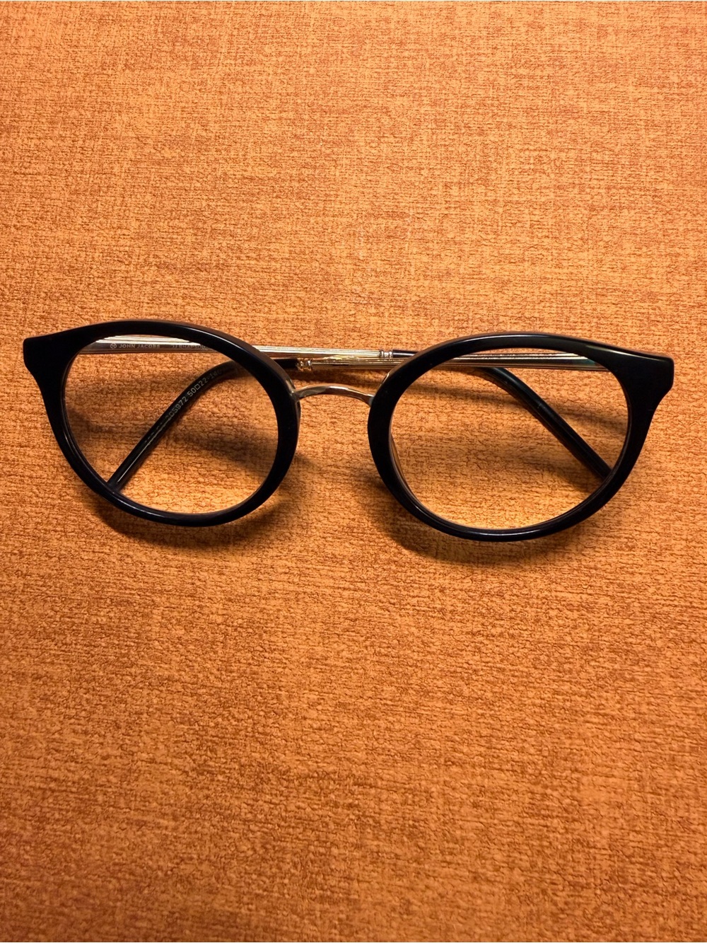 Classic Black Round Women's Glasses with Gold Bridge